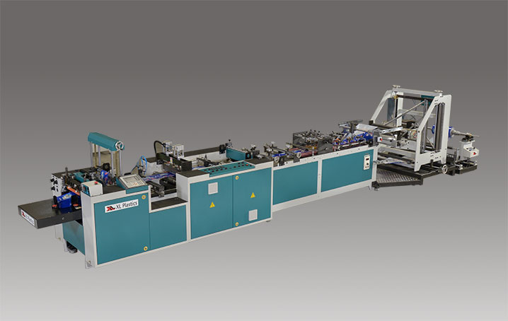 Combined Pouch Making Machine - CMB 350 Delta / CMB 450 Delta