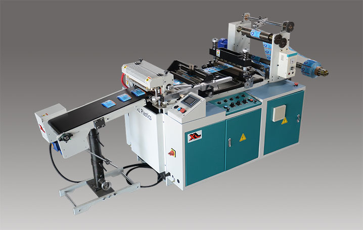 PVC Label cutting machine - LBL 300 Delta